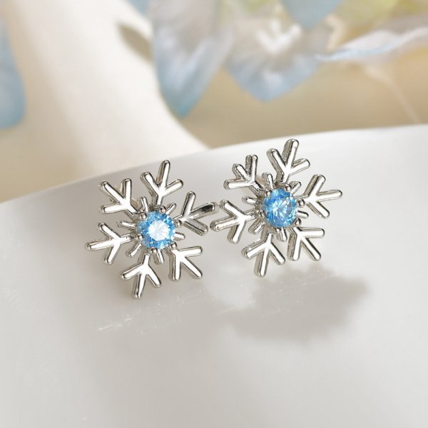 Christmas Snowflake Earrings